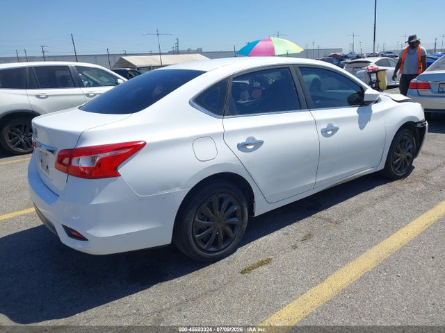 2018 Nissan SENTRA S — фото 4
