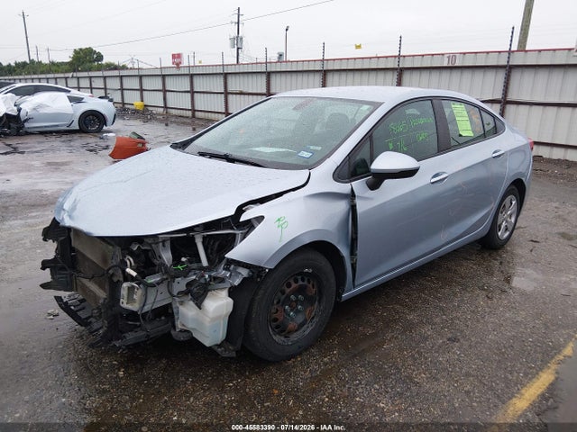 صورة 2 لـ 2017 Chevrolet CRUZE LS AUTO