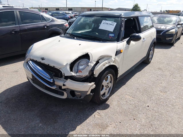 2010 MINI COOPER CLUBMAN — фото 2
