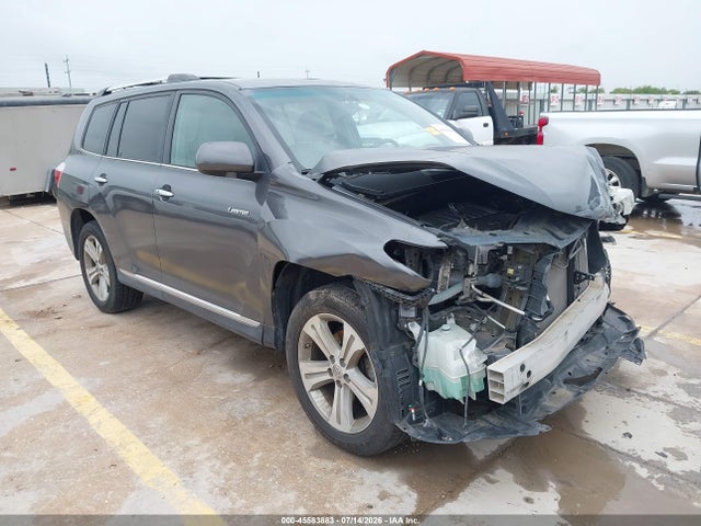 2013 TOYOTA HIGHLANDE LIMITED V6