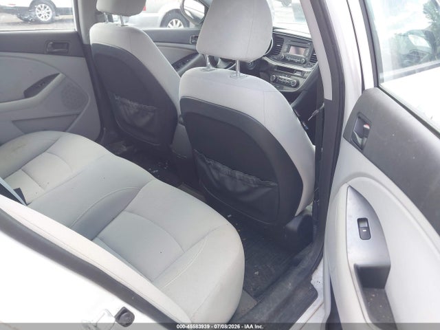 2015 KIA OPTIMA LX — фото 8