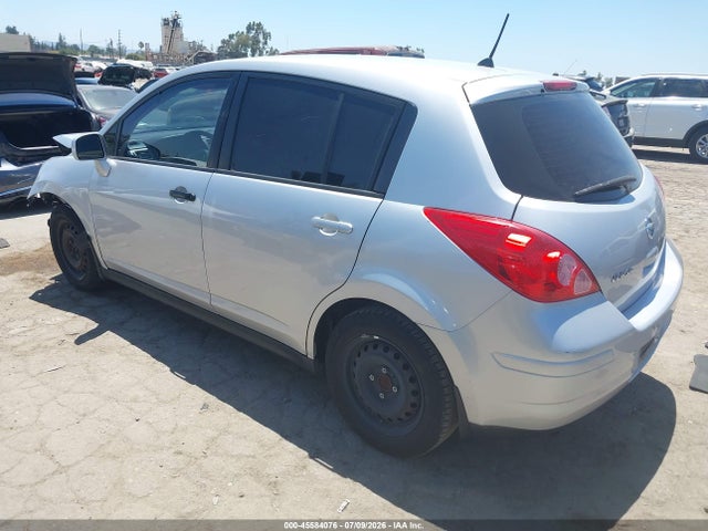 2009 Nissan VERSA 1.8S — фото 3