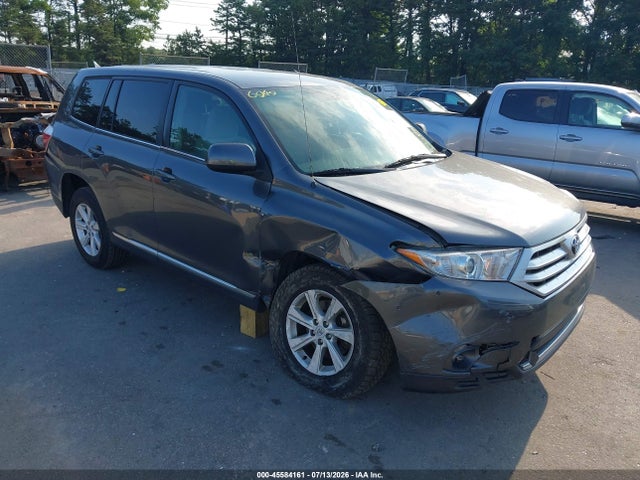 2011 TOYOTA HIGHLANDE BASE V6