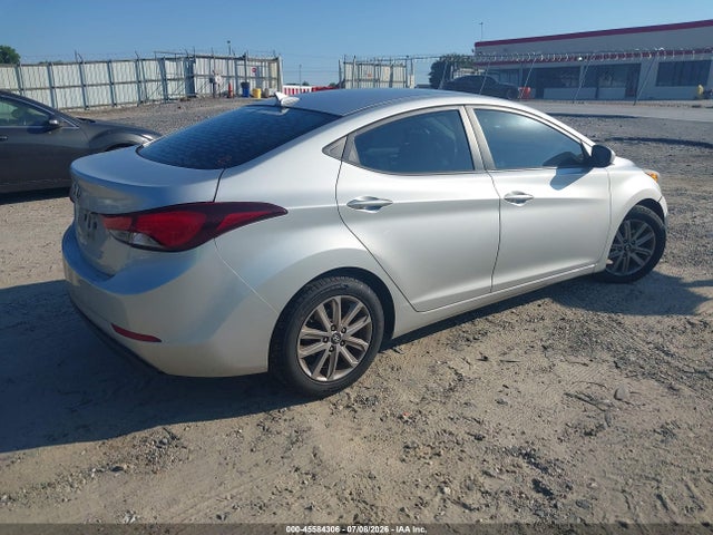 2015 Hyundai ELANTRA SE 照片 4
