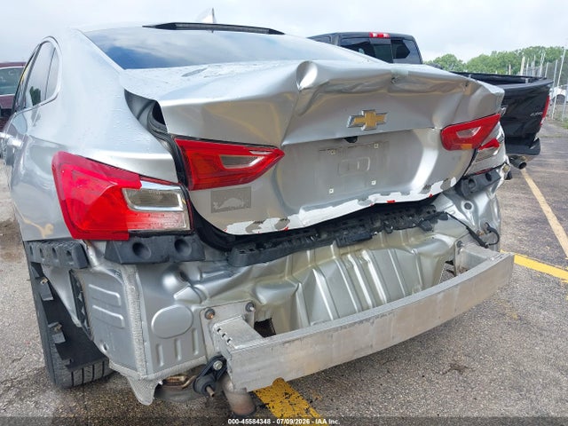 2016 Chevrolet MALIBU 1LT — фото 6