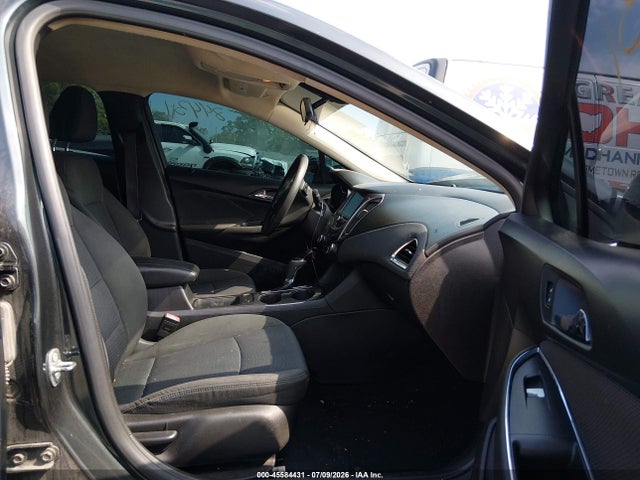 صورة 5 لـ 2017 Chevrolet CRUZE LT AUTO
