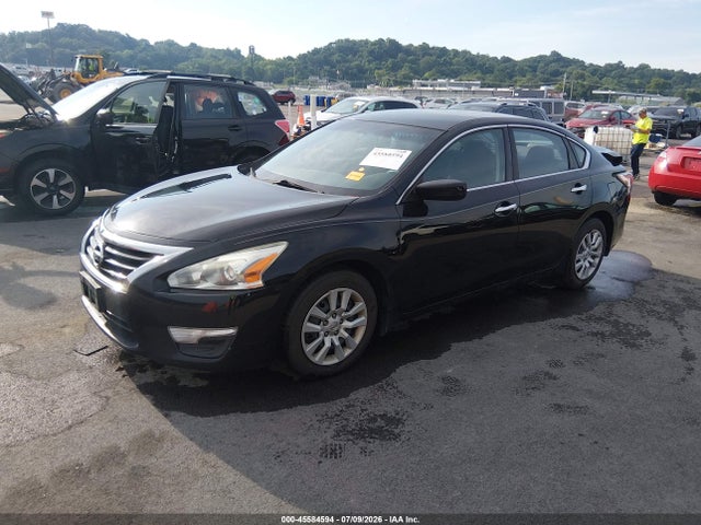 2015 Nissan ALTIMA 2.5 S photo 2