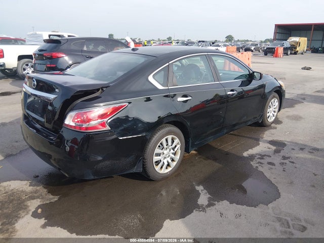 2015 Nissan ALTIMA 2.5 S photo 4