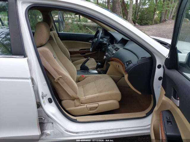صورة 5 لـ 2011 Honda ACCORD 2.4 EX