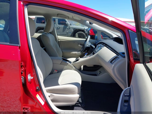2014 Toyota PRIUS TWO — миниатюра 18