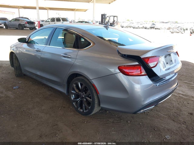 صورة 3 لـ 2015 Chrysler 200 LIMITED