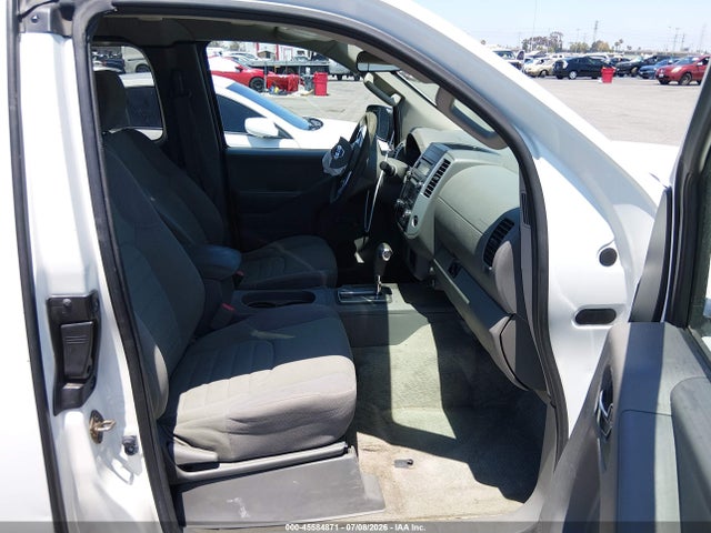 2015 Nissan FRONTIER S 照片 5