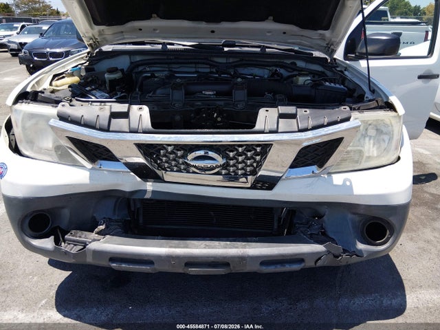 2015 Nissan FRONTIER S 照片 6