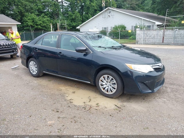 2013 TOYOTA CAMRY LE