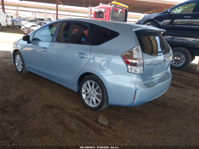 صورة 3 لـ 2012 Toyota PRIUS V FIVE