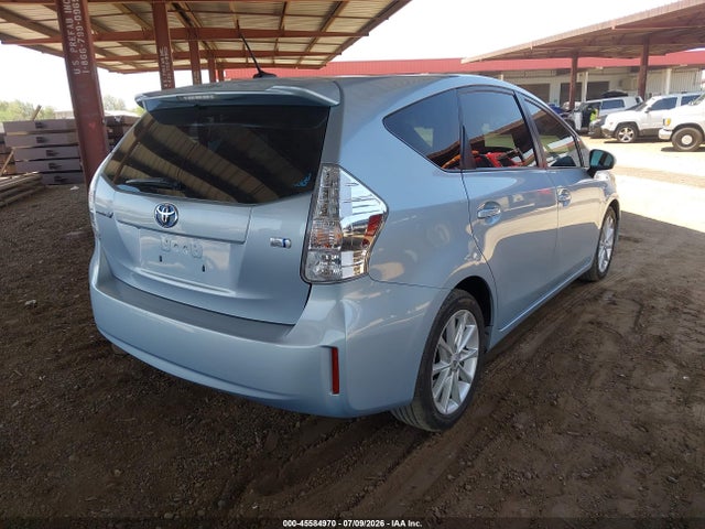 صورة 4 لـ 2012 Toyota PRIUS V FIVE