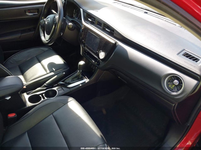 2019 TOYOTA COROLLA XLE 5