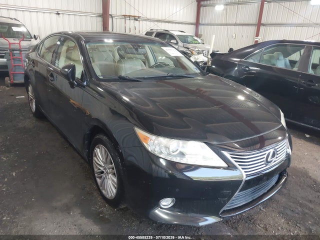 2015 LEXUS ES 