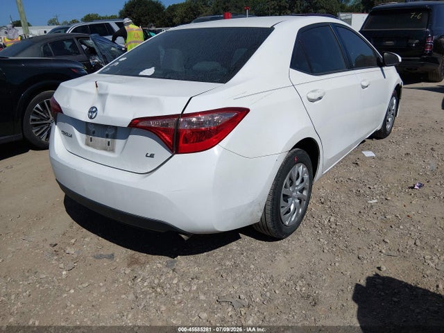 2017 Toyota COROLLA LE — фото 4
