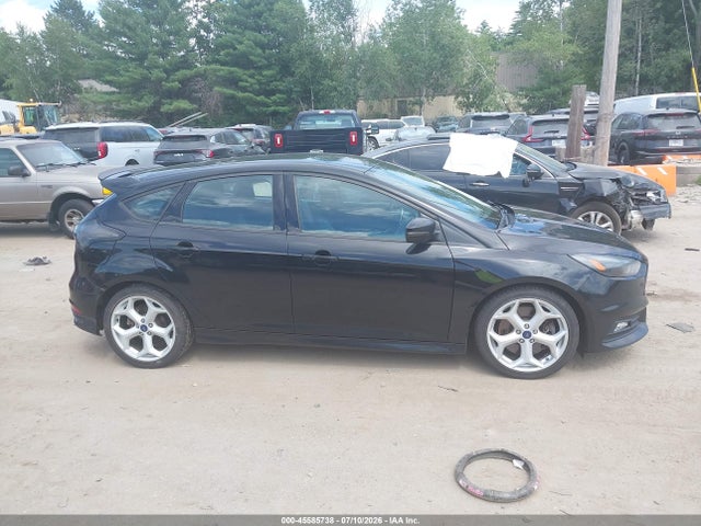صورة مصغرة 13 لـ 2017 FORD FOCUS ST