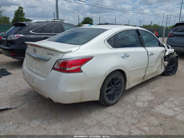 2015 Nissan ALTIMA 3.5 SL — фото 4