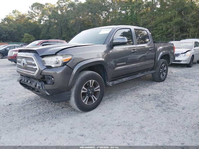 صورة 2 لـ 2017 Toyota TACOMA TRD SPORT