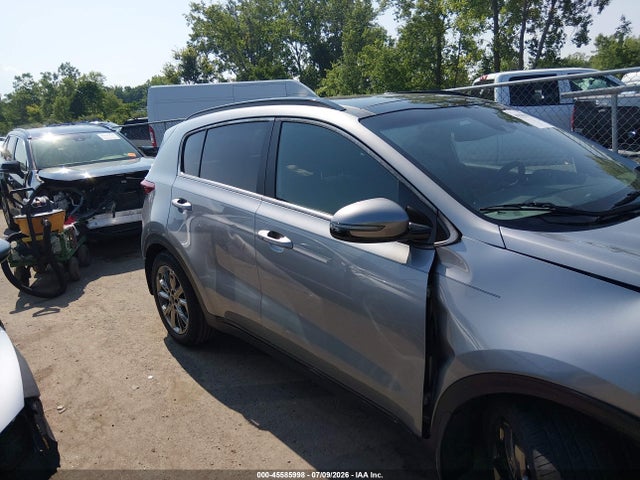2021 KIA SPORTAGE S 12