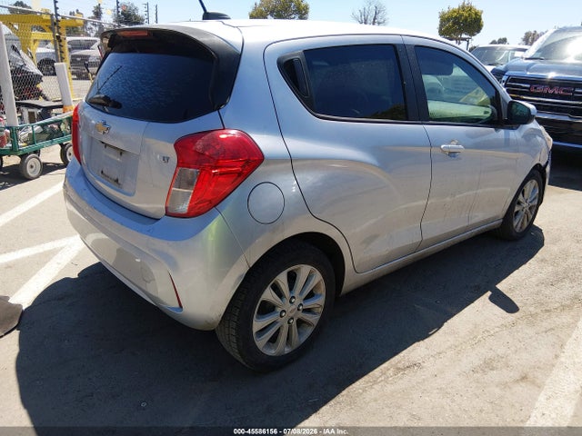 2017 Chevrolet SPARK 1LT CVT — фото 4