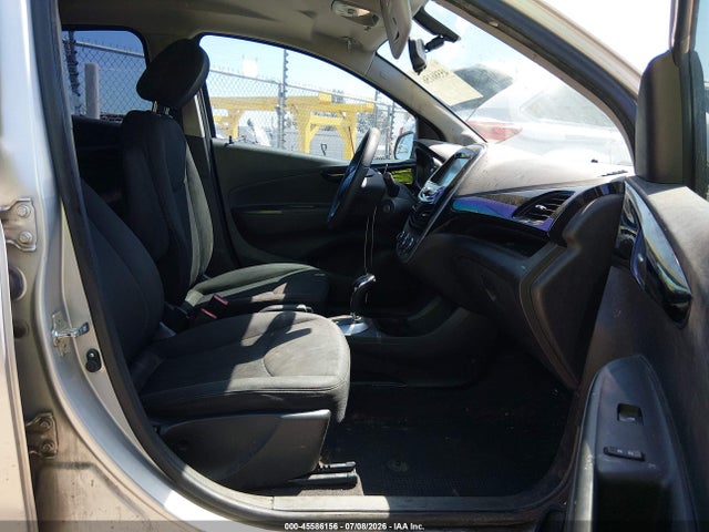 2017 Chevrolet SPARK 1LT CVT — фото 5
