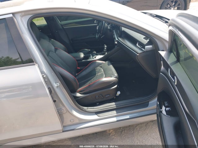 2021 KIA K5 GT 照片 5