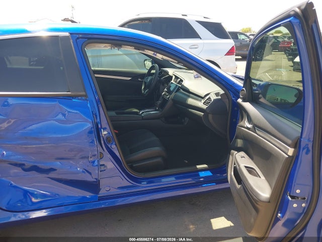 صورة 5 لـ 2020 Honda CIVIC SPORT