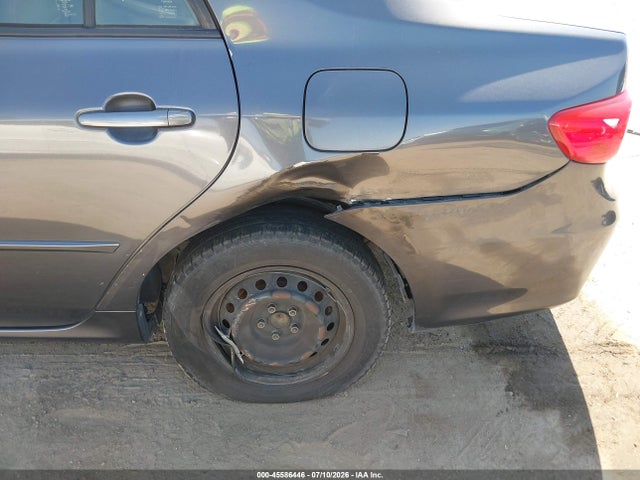 2011 Toyota COROLLA LE 照片 6
