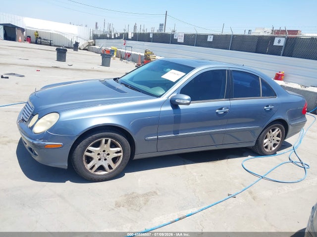 صورة مصغرة 14 لـ 2004 Mercedes-BENZ E 320