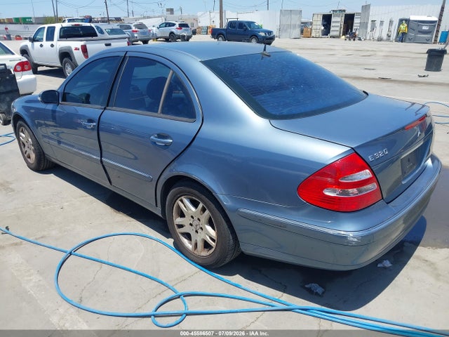 2004 Mercedes-BENZ E 320 photo 3