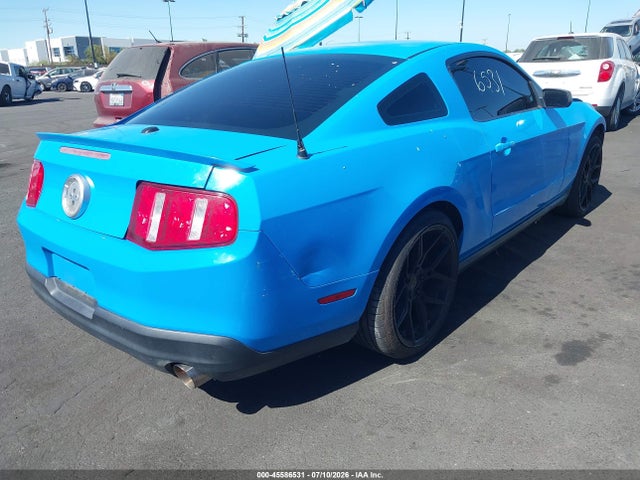 2010 FORD MUSTANG V6 PREMIUM — фото 4