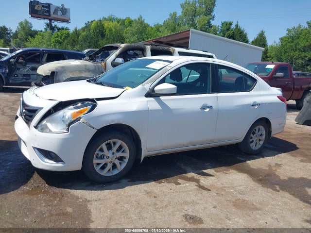 2019 NISSAN VERSA 1.6 SV 14