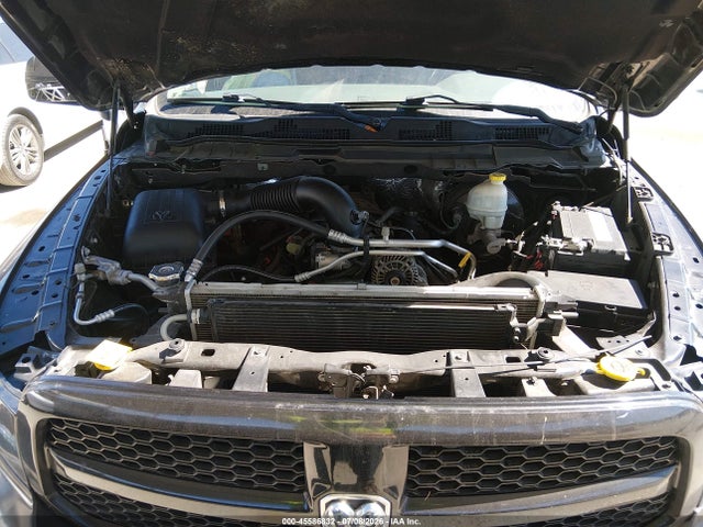 صورة 10 لـ 2016 RAM 1500 EXPRESS