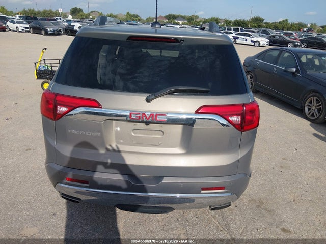 2019 GMC ACADIA DENALI 17