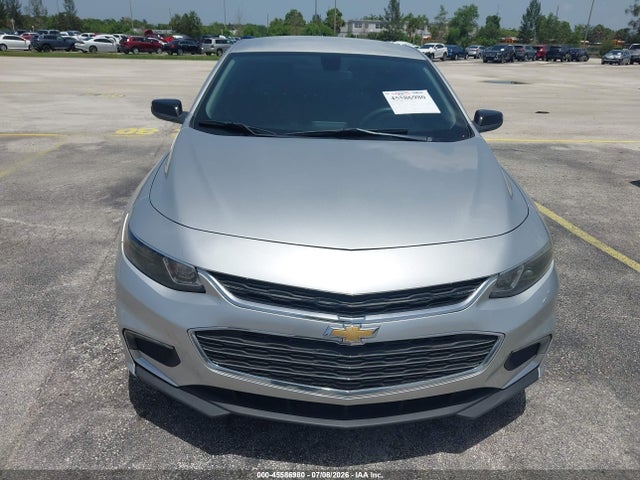 2017 Chevrolet MALIBU 1LT photo 6
