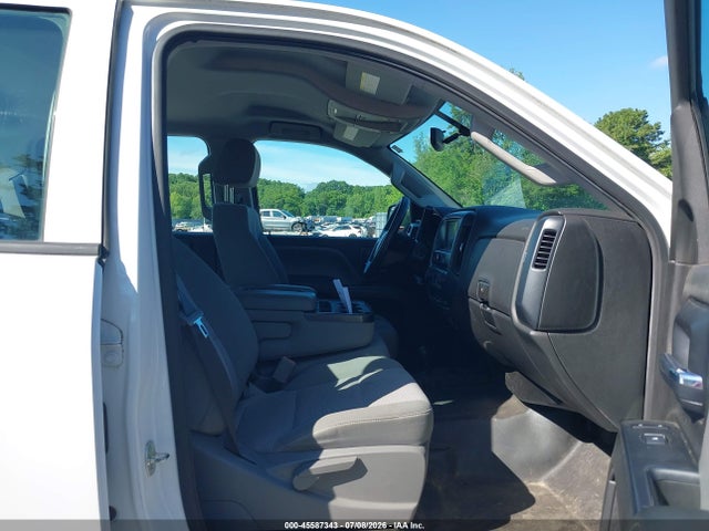 صورة 5 لـ 2018 Chevrolet SILVERADO 2500HD WT
