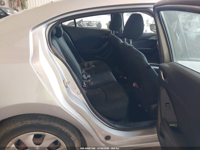 2017 Mazda MAZDA3 SPORT 照片 8