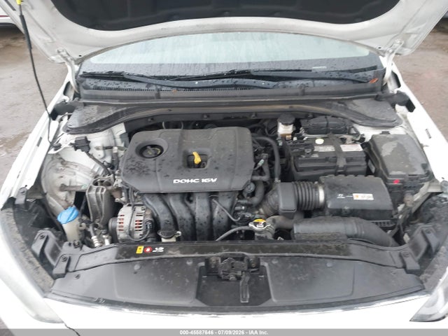 2017 Hyundai ELANTRA SE photo 10