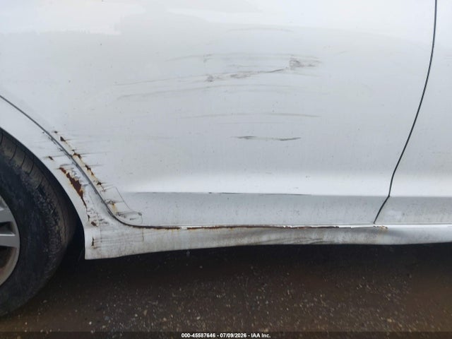 صورة مصغرة 21 لـ 2017 Hyundai ELANTRA SE