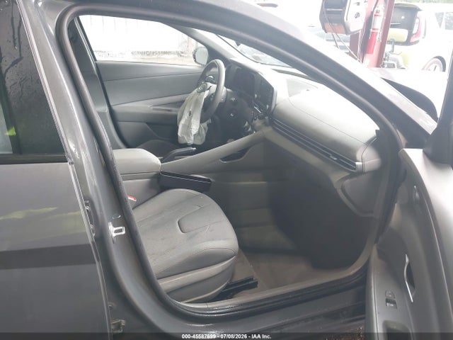 2023 Hyundai ELANTRA SE 照片 5