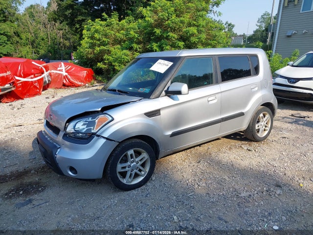 2010 KIA SOUL + — фото 2