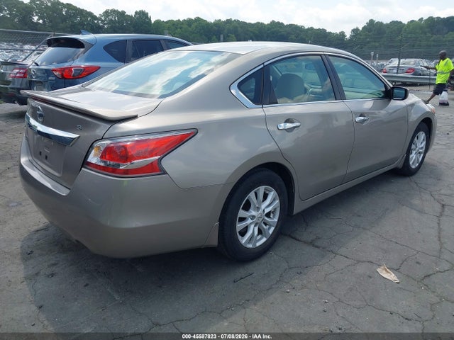 2014 Nissan ALTIMA 2.5 S — фото 4