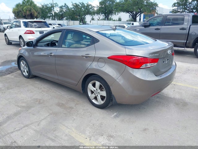 2012 Hyundai ELANTRA GLS — фото 3