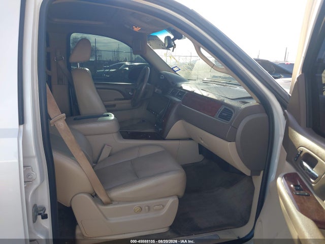 صورة 5 لـ 2009 Chevrolet AVALANCHE 1500 LTZ