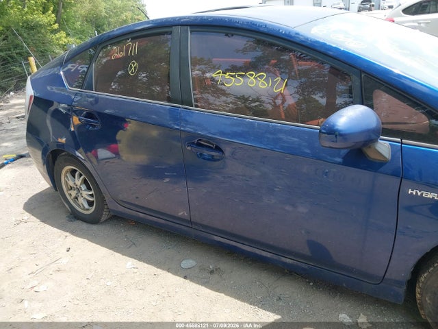 2010 Toyota PRIUS II — миниатюра 14