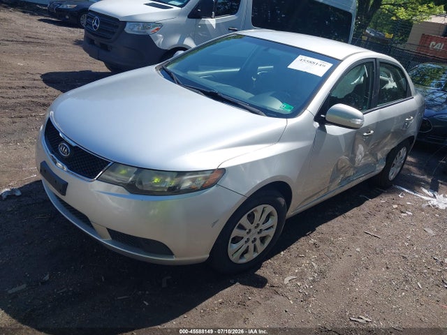 صورة 2 لـ 2010 KIA FORTE EX